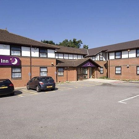 Premier Inn Southampton North Chilworth  Exterior photo
