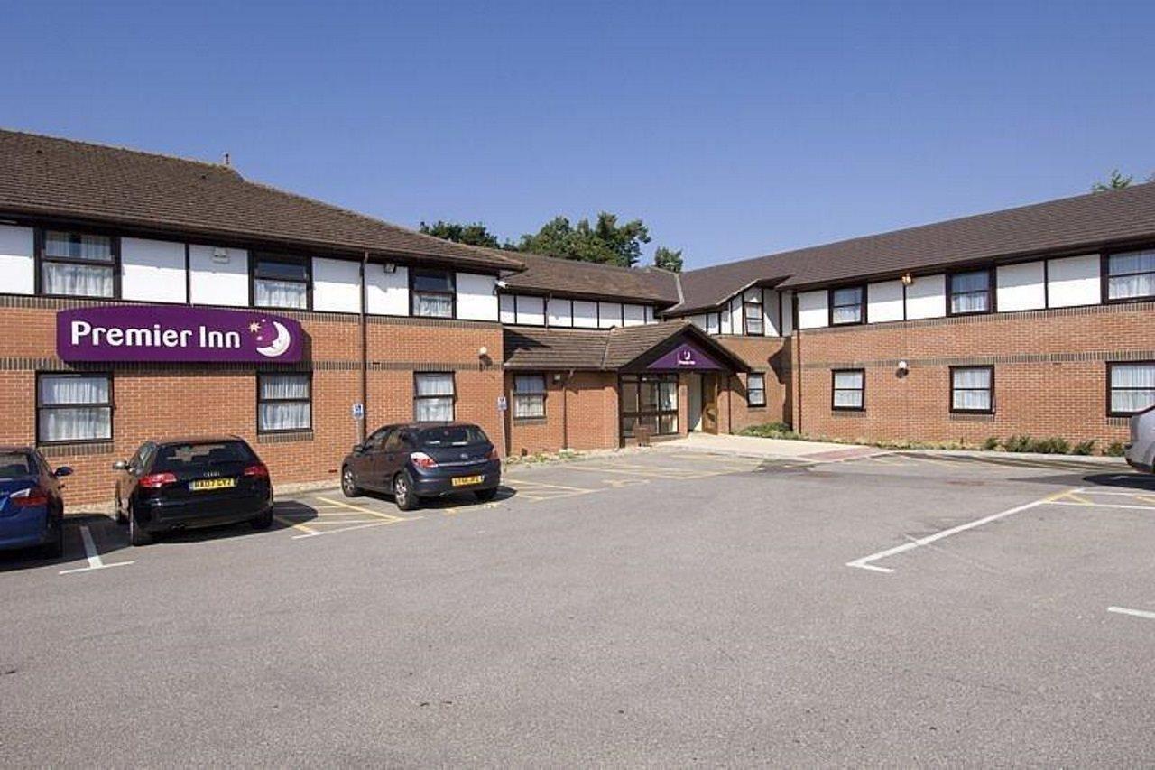 Premier Inn Southampton North Chilworth  Exterior photo